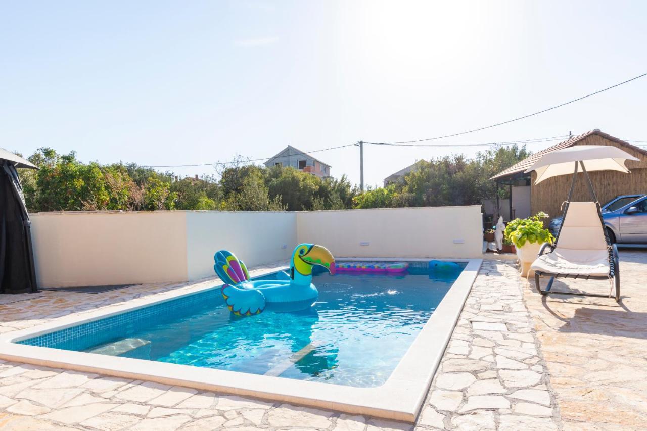 Villa Spark With Heated Pool In Rogoznica Zečevo Eksteriør billede