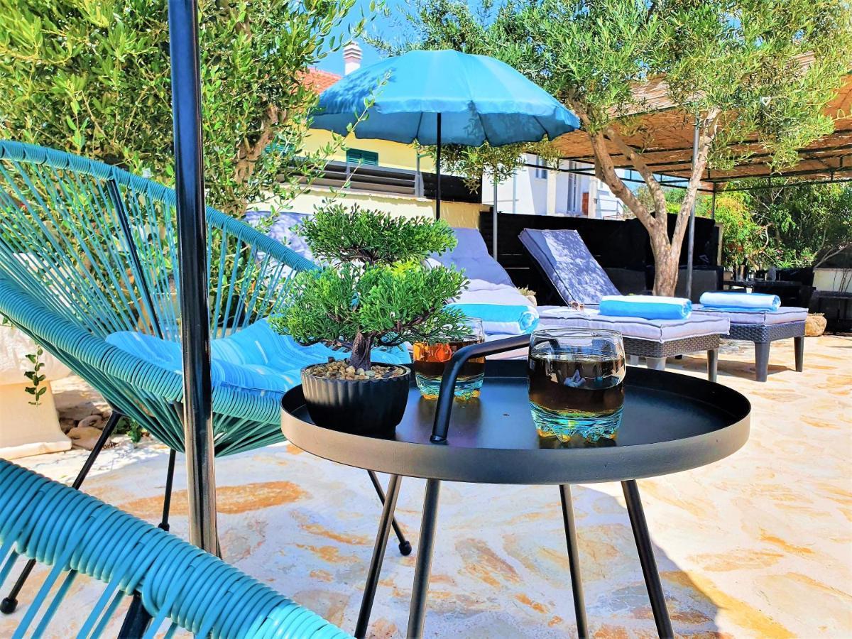 Villa Spark With Heated Pool In Rogoznica Zečevo Eksteriør billede